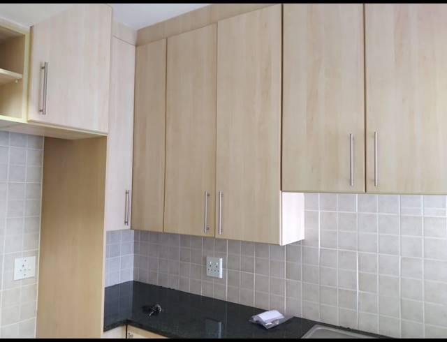 2 BEDROOM APARTMENT RENTED IN HUMEWOOD